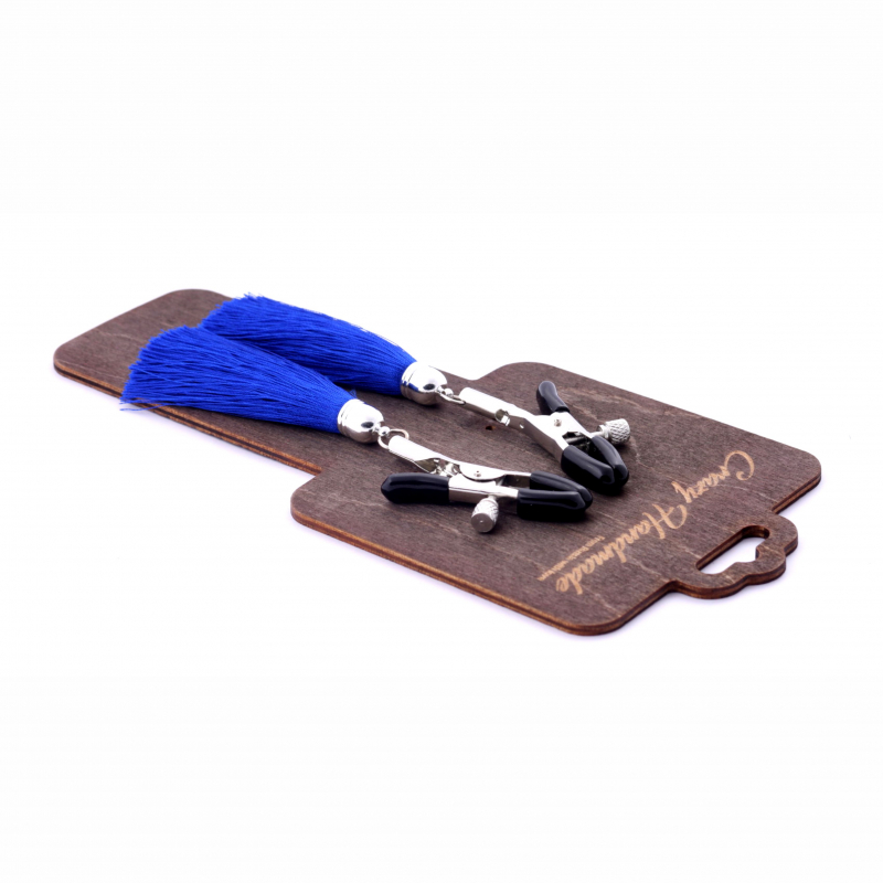 Зажимы-прищепки на соски "Crazy Handmade" с синими кисточками 